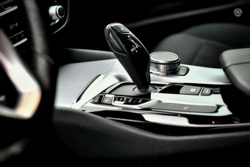 BMW 520, 2.0 l., universalas