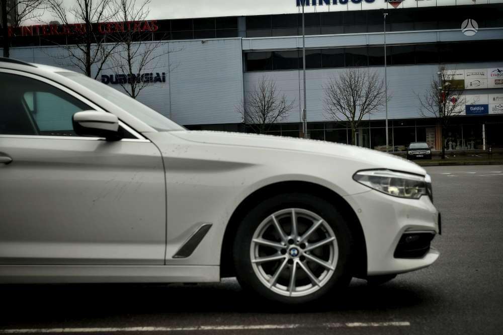BMW 520, 2.0 l., universalas