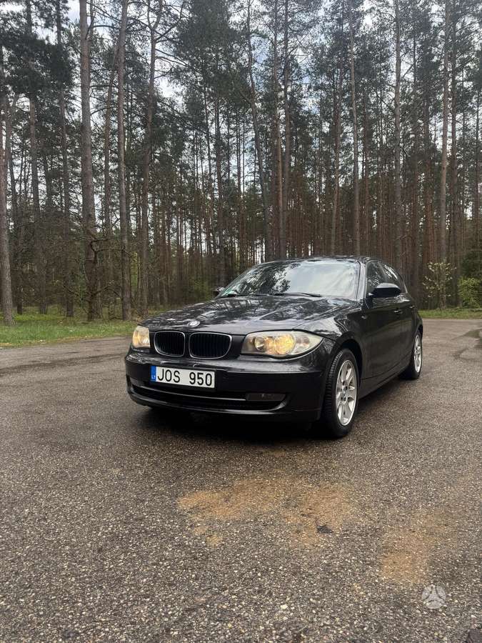 BMW 118, 2.0 l., Хэтчбек