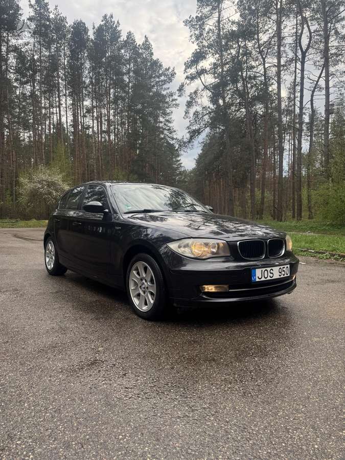 BMW 118, 2.0 l., hatchback