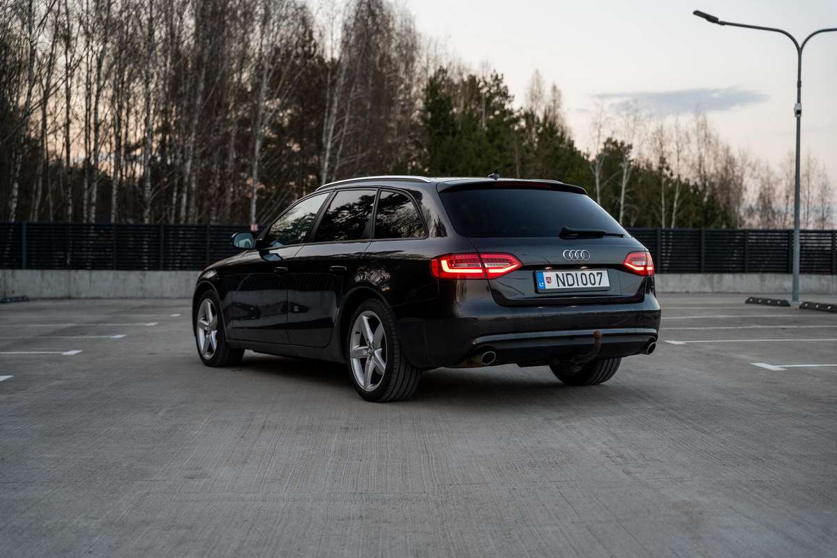 Audi A4, 3.0 l., Универсал