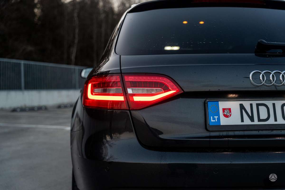 Audi A4, 3.0 l., Универсал