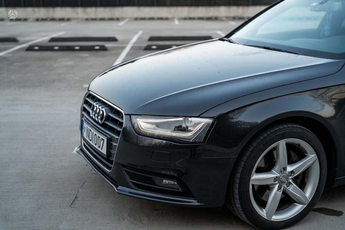 Audi A4, 3.0 l., universalas