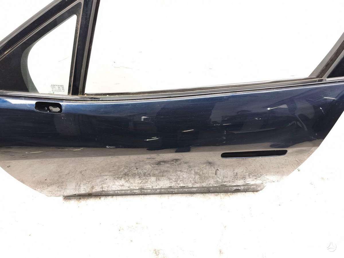 Jaguar I-Pace doors