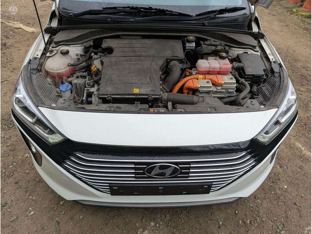 Hyundai IONIQ engine