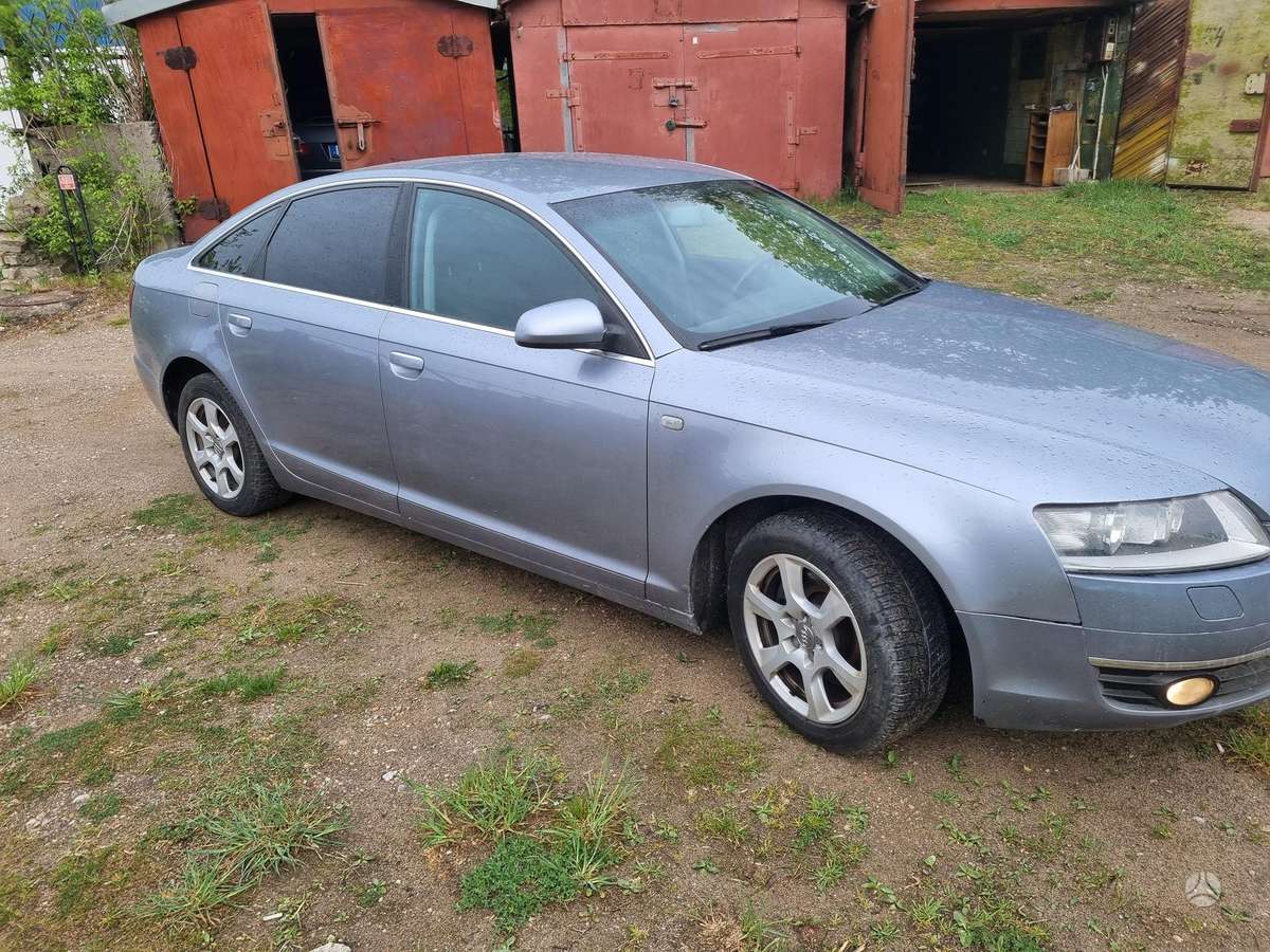Audi A6, 2.4 l., Седан