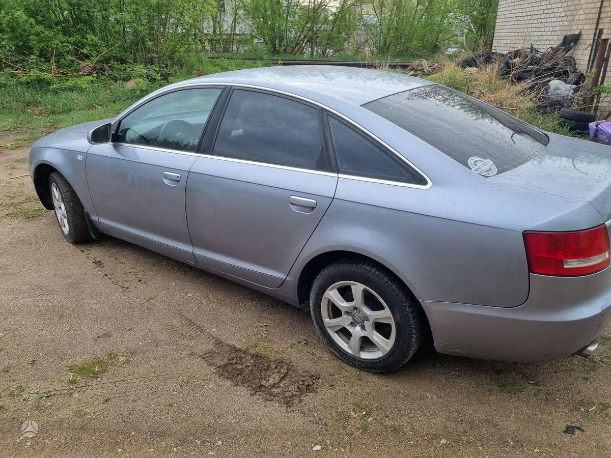 Audi A6, 2.4 l., Седан