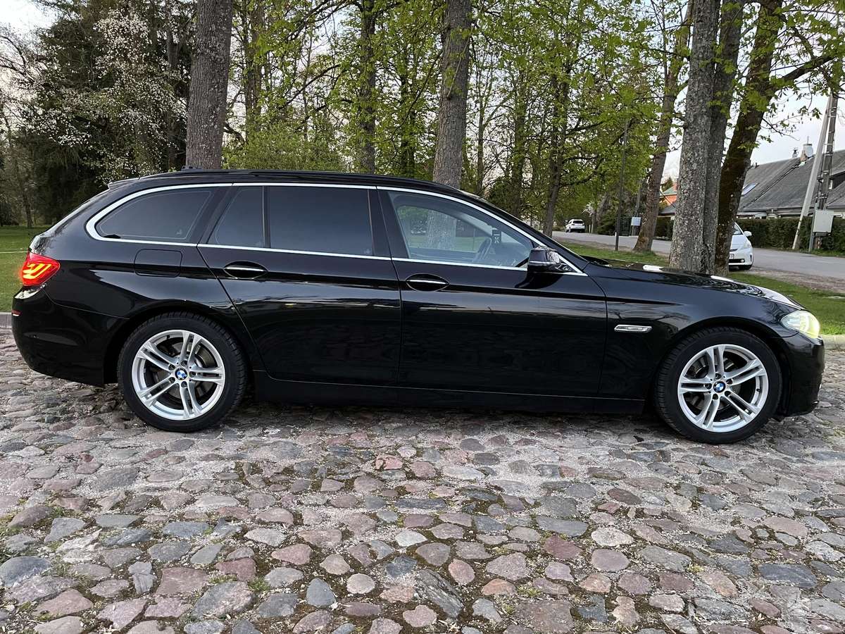 BMW 520, 2.0 l., universalas