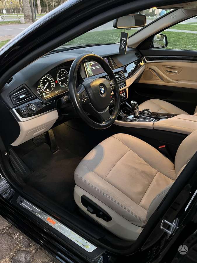 BMW 520, 2.0 l., wagon