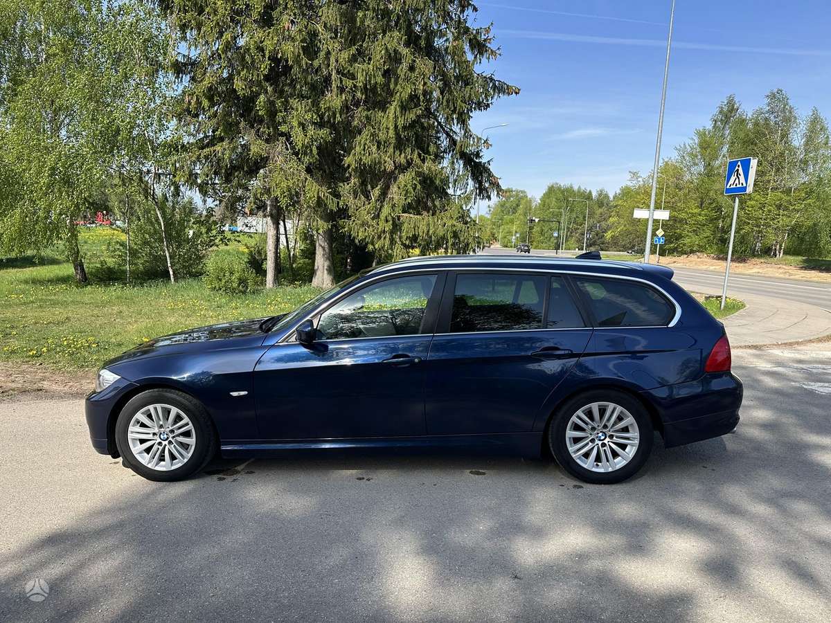 BMW 320, 2.0 l., Универсал