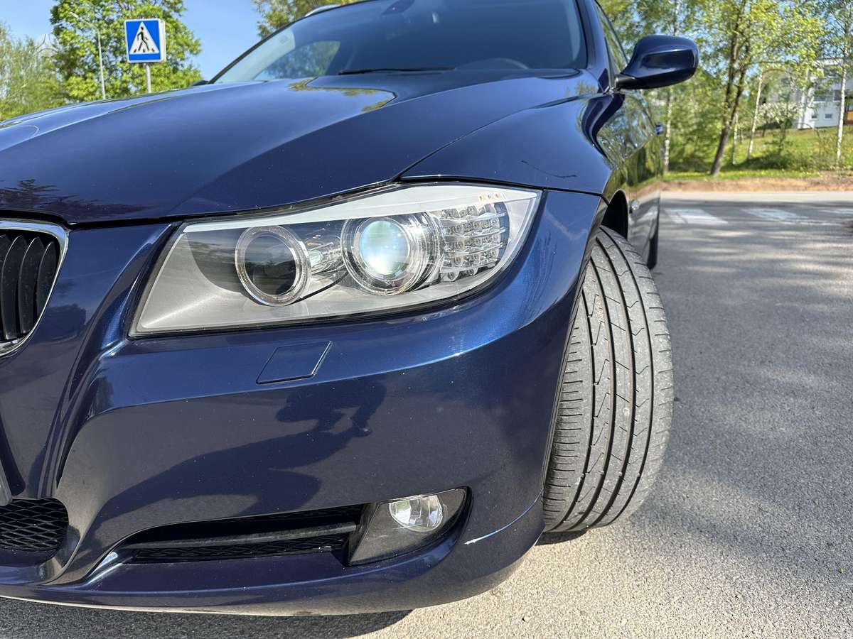 BMW 320, 2.0 l., Универсал