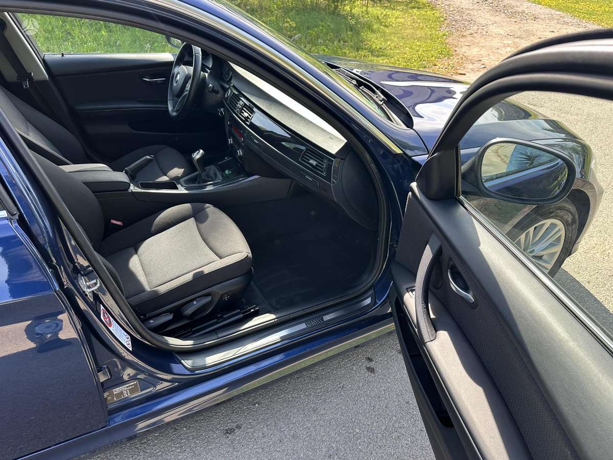 BMW 320, 2.0 l., Универсал