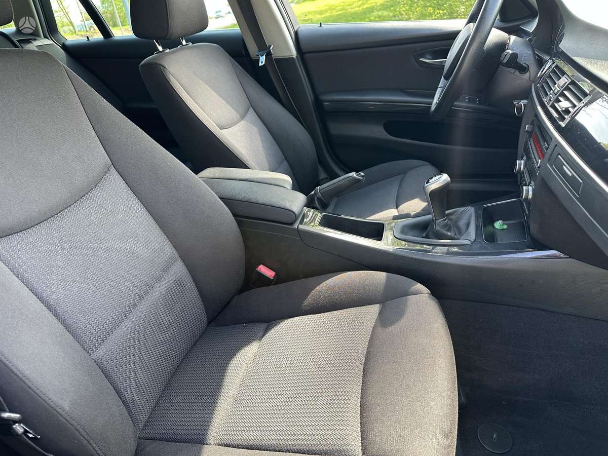 BMW 320, 2.0 l., Универсал