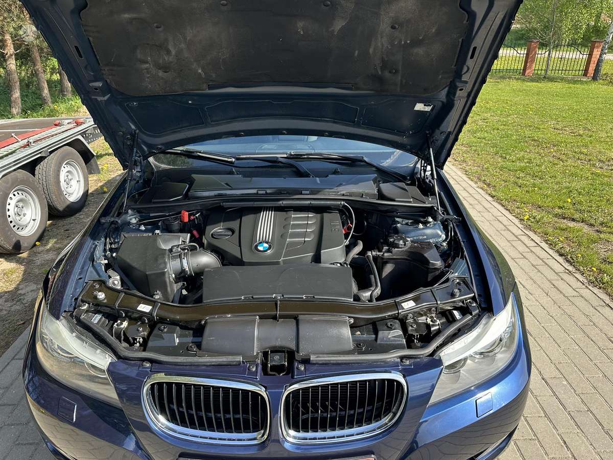 BMW 320, 2.0 l., Универсал