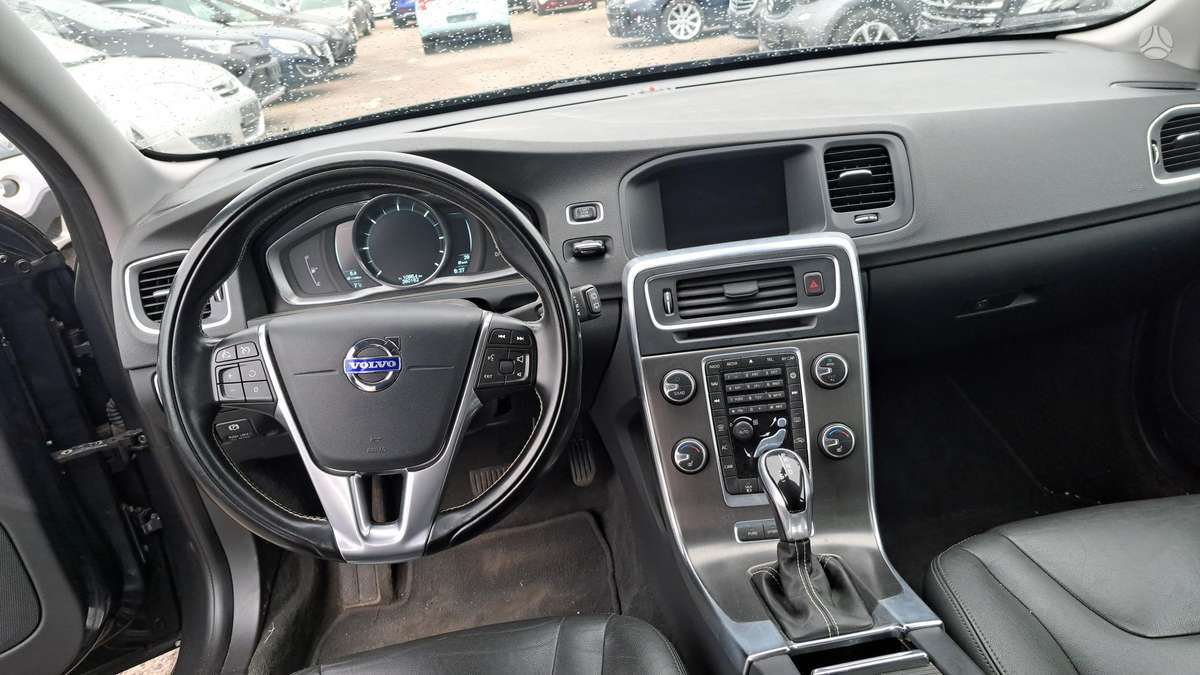 Volvo V60, 2.4 l., Универсал