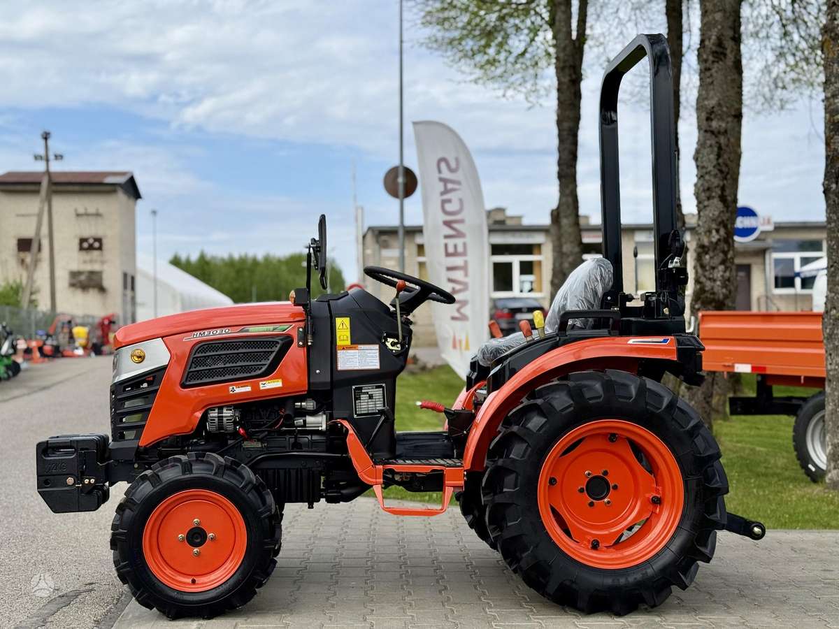 Hinomoto HM-3030, тракторы