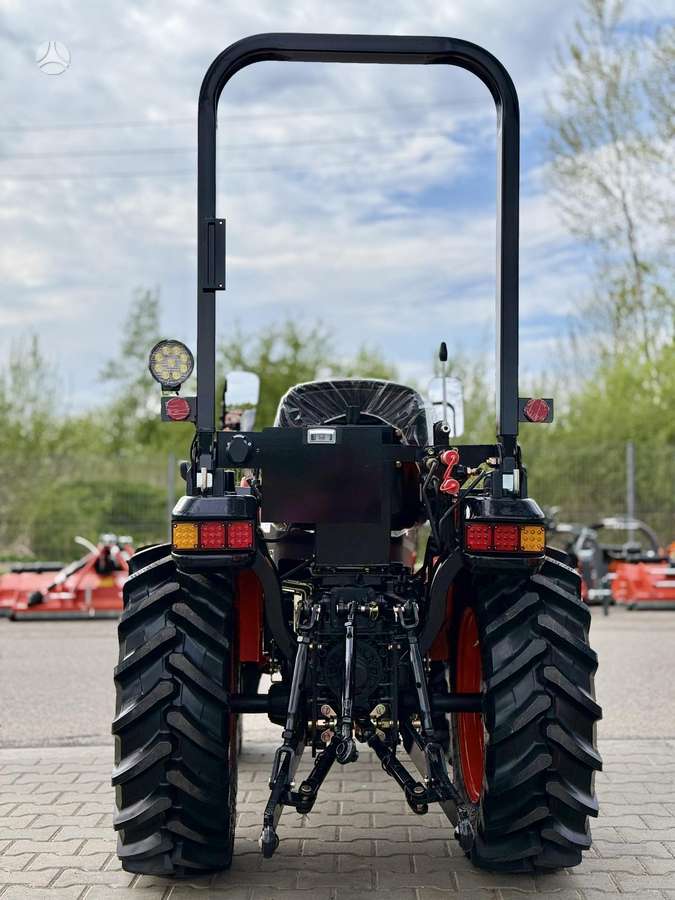 Hinomoto HM-3030, тракторы