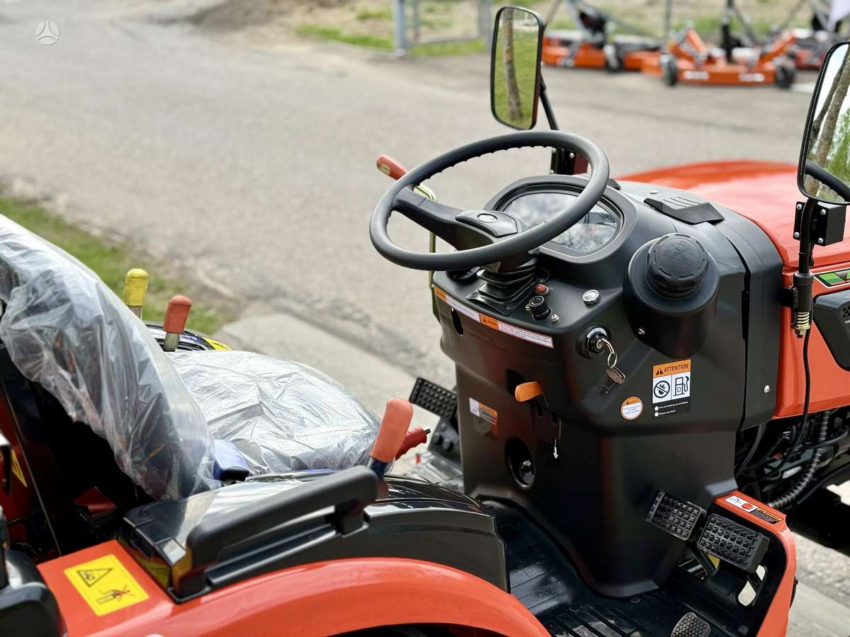 Hinomoto HM-3030, тракторы