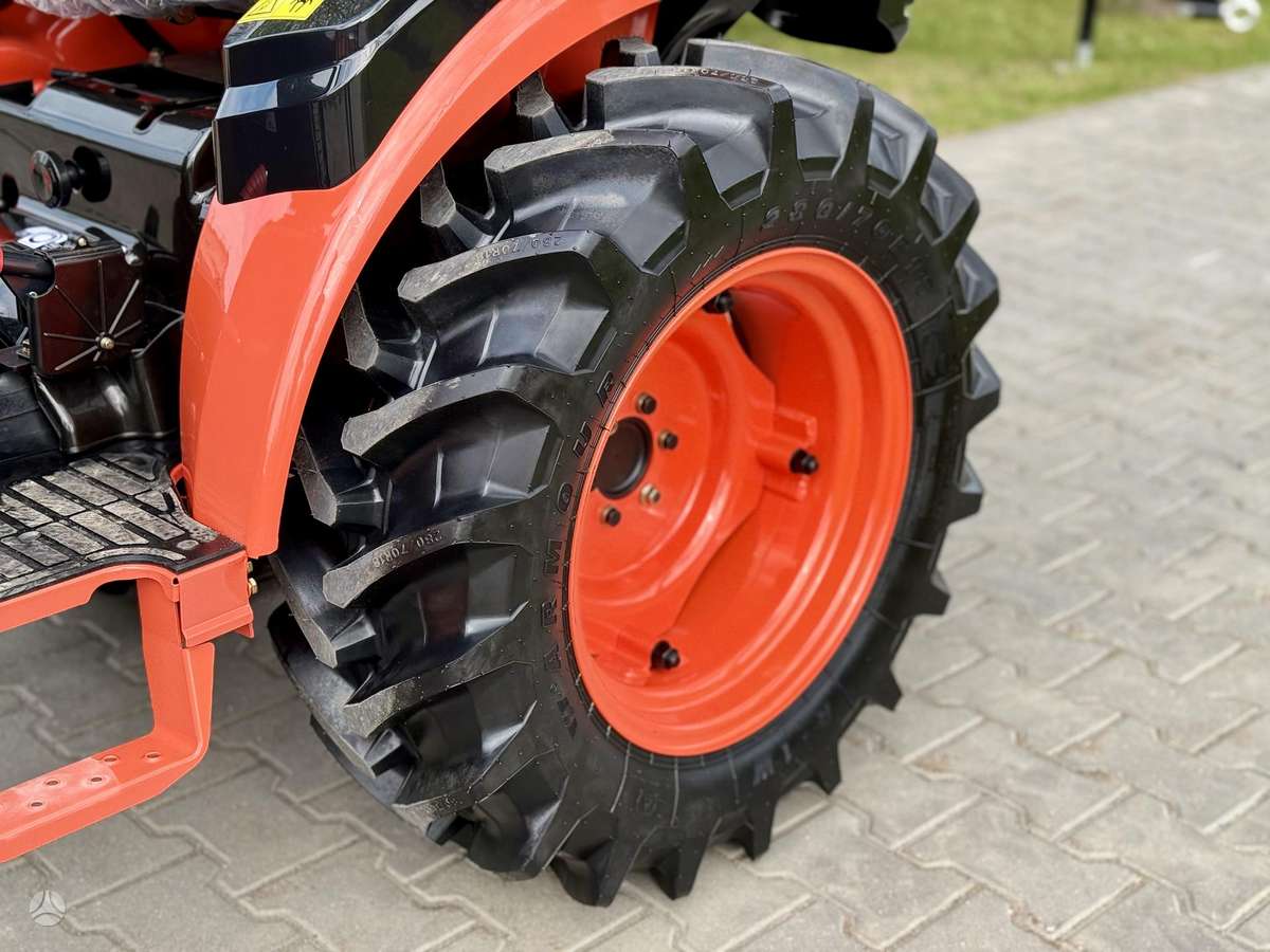 Hinomoto HM-3030, тракторы