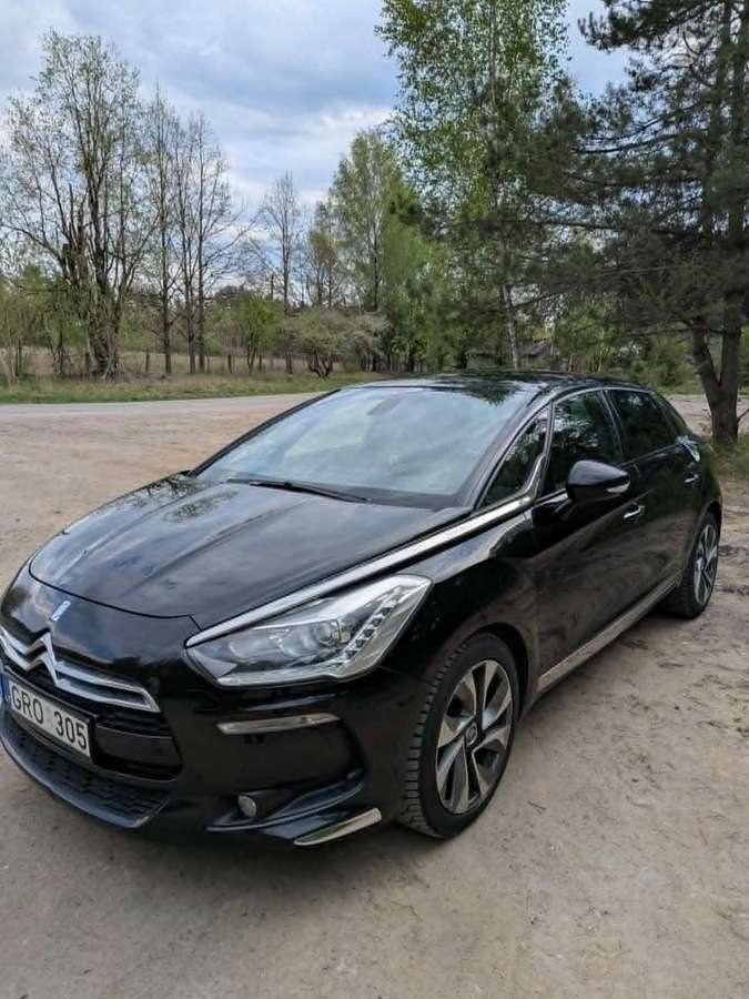 Citroen DS5, 2.0 l., Хэтчбек