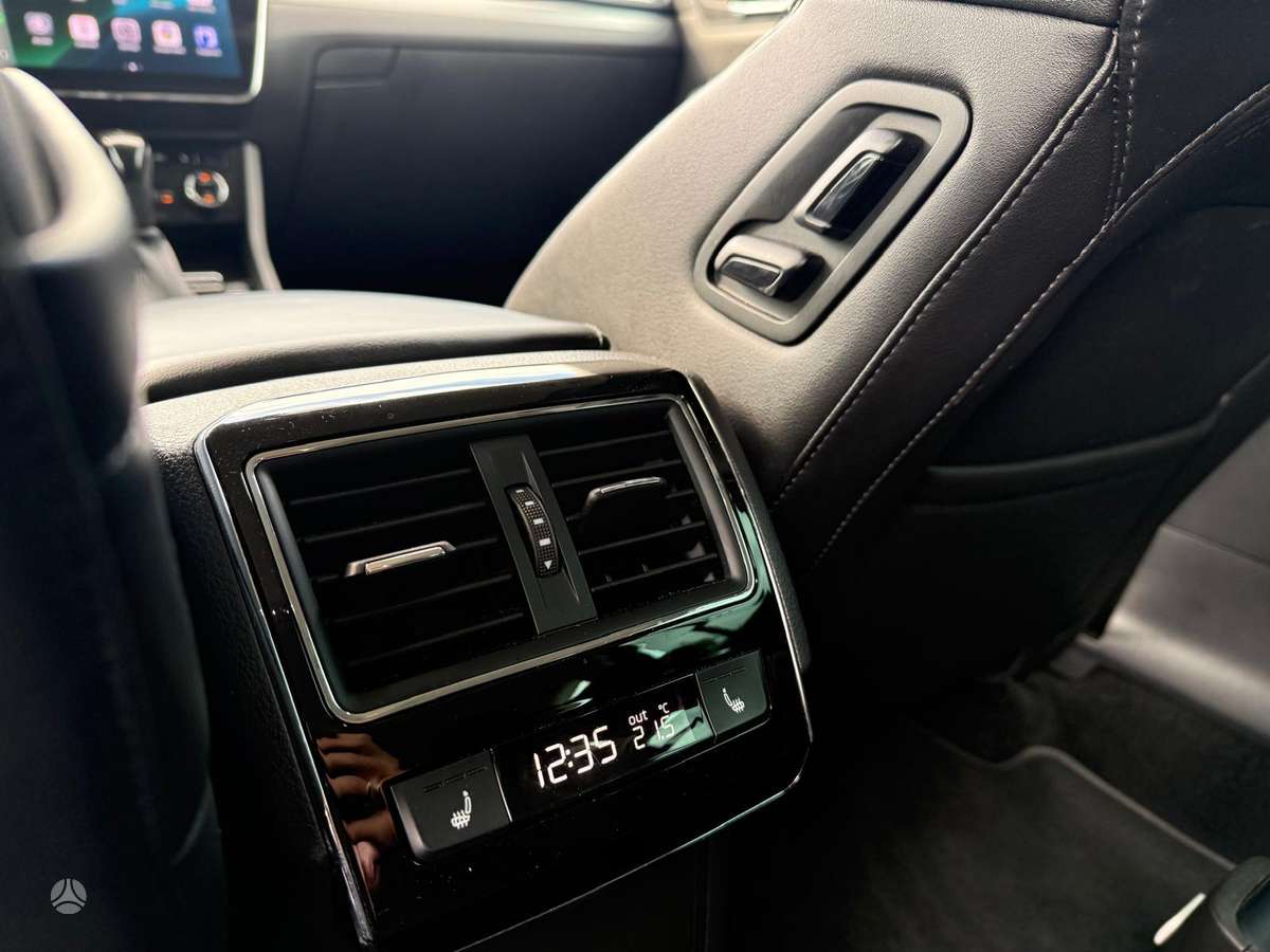 Škoda Superb - 10