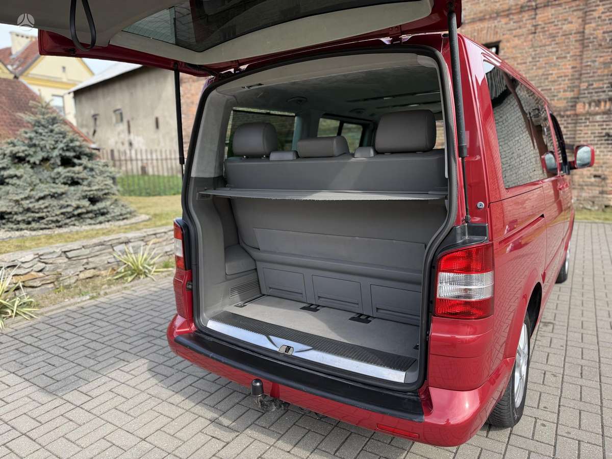 Volkswagen Multivan - 8
