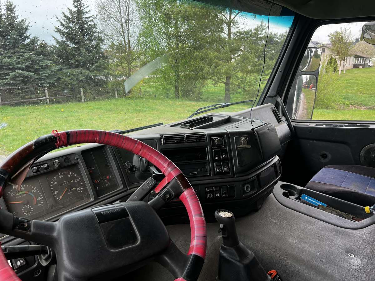 Volvo FM12 380, savivarčiai