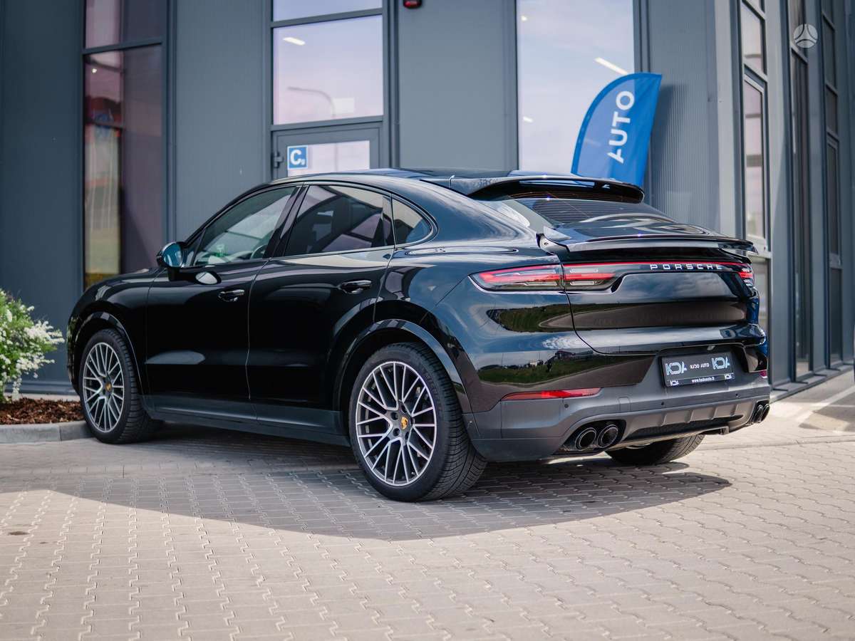 Porsche Cayenne Coupe - 8