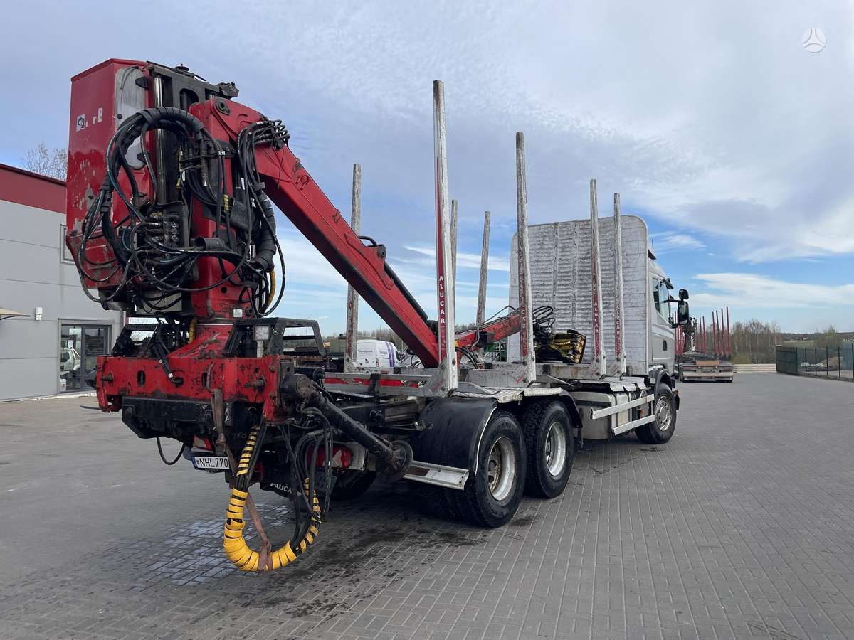 Scania R440, timber trucks