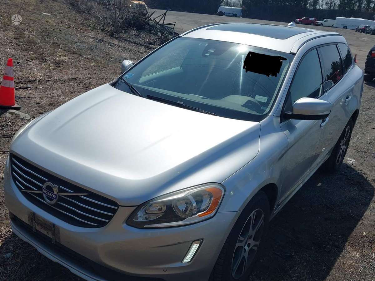 Volvo XC60 dalimis