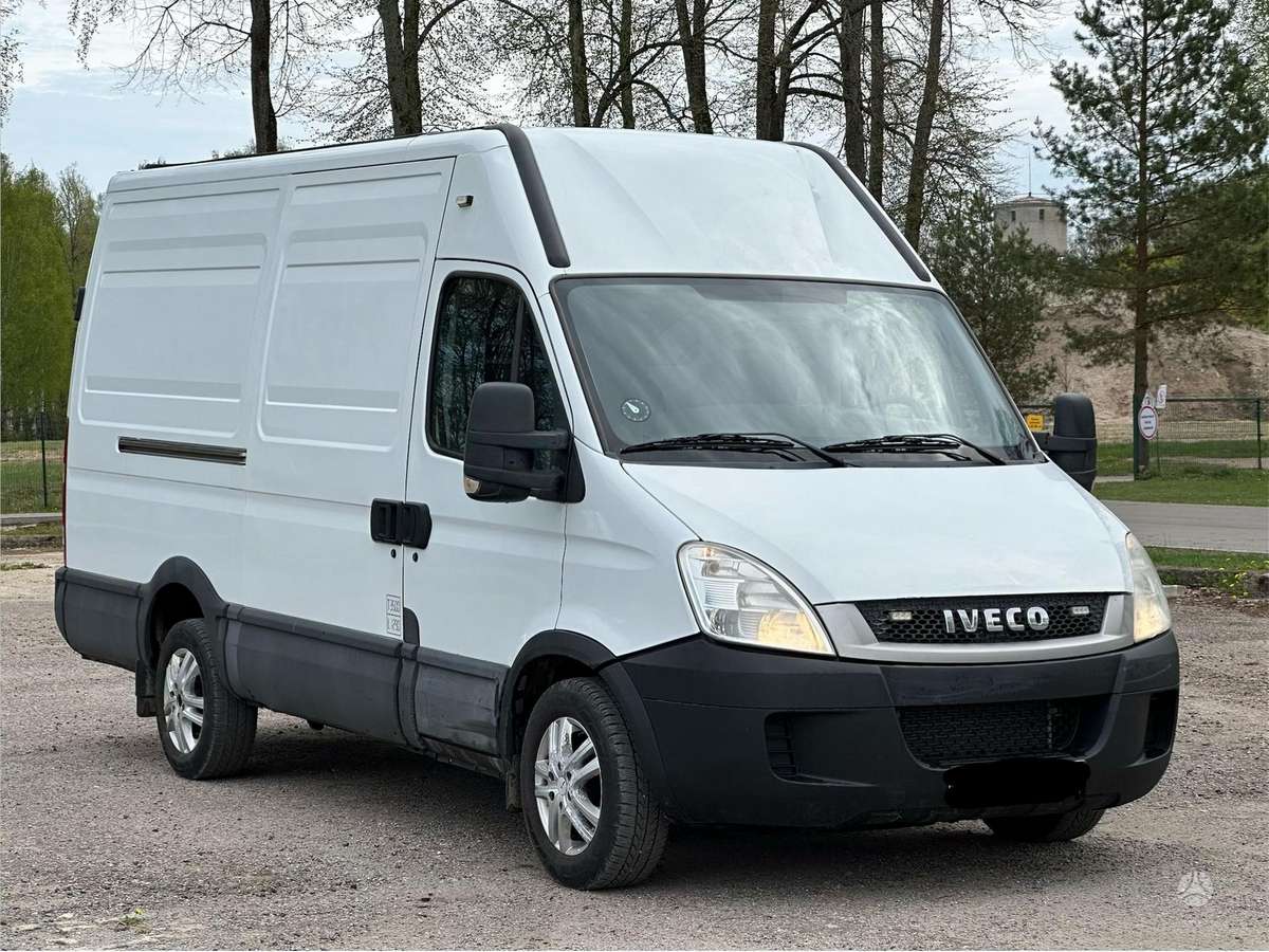 Iveco Daily, 3.0 l., cargo van