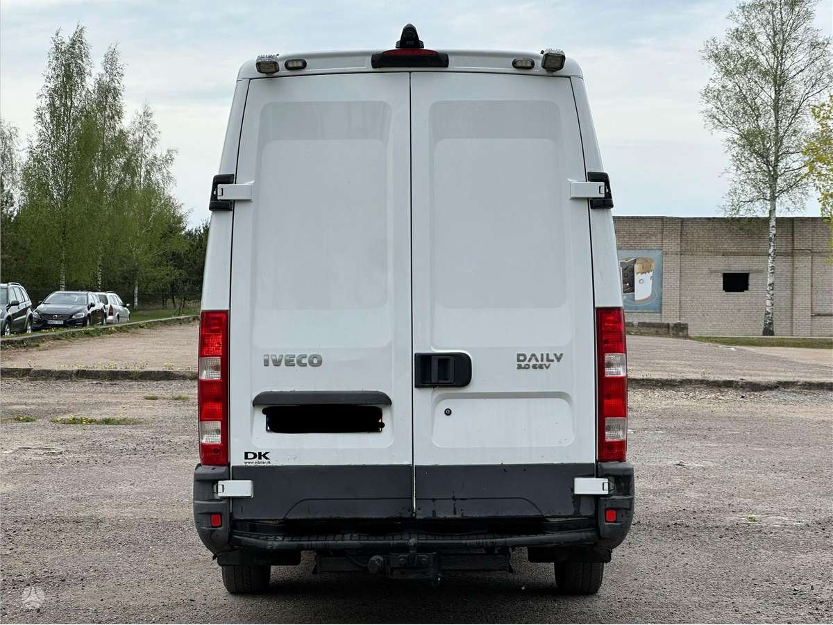 Iveco Daily, 3.0 l., cargo van