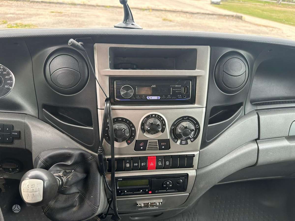 Iveco Daily, 3.0 l., cargo van