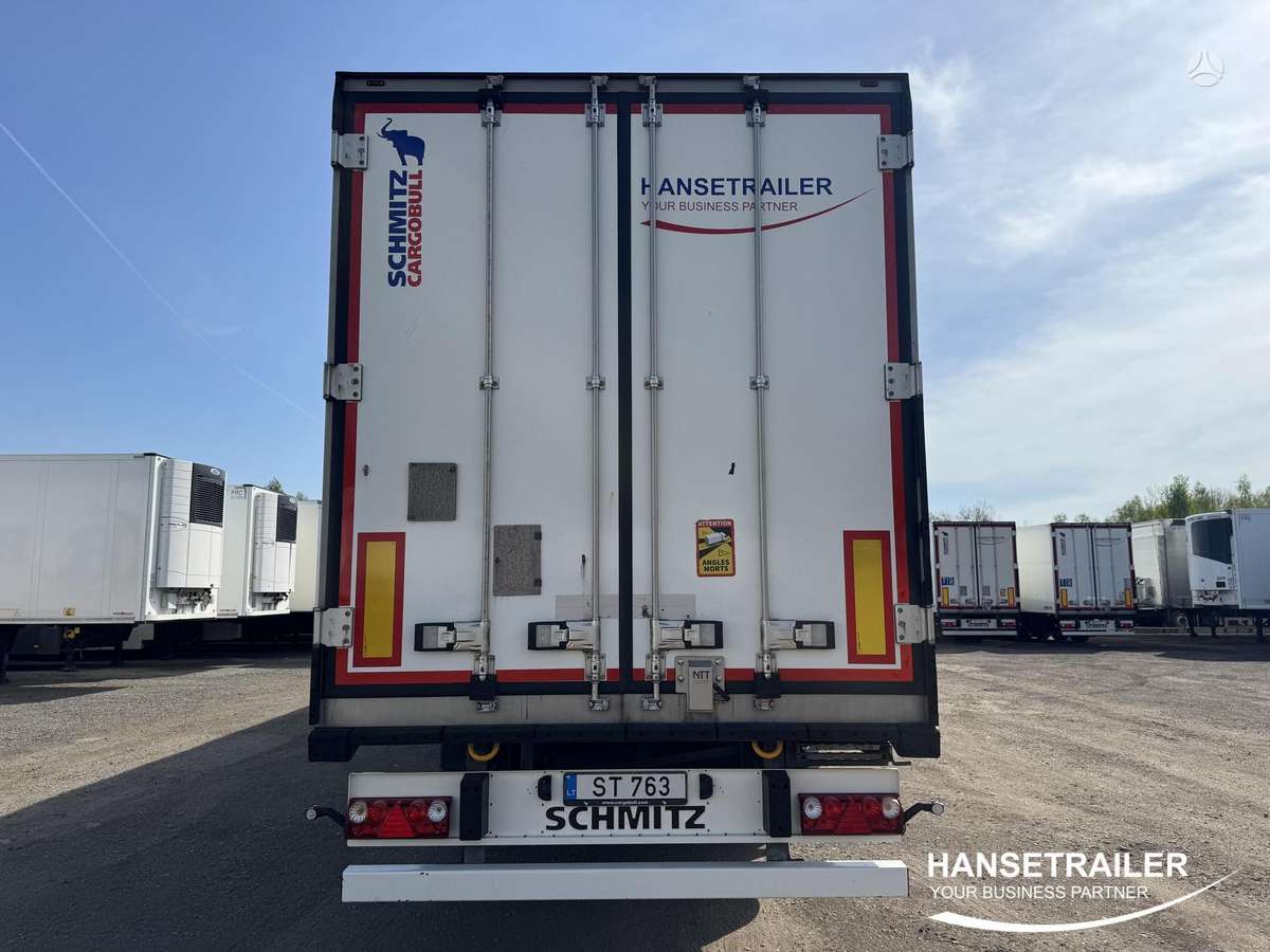 Schmitz SKO 24 FP45 Doppelstock, refrigerated