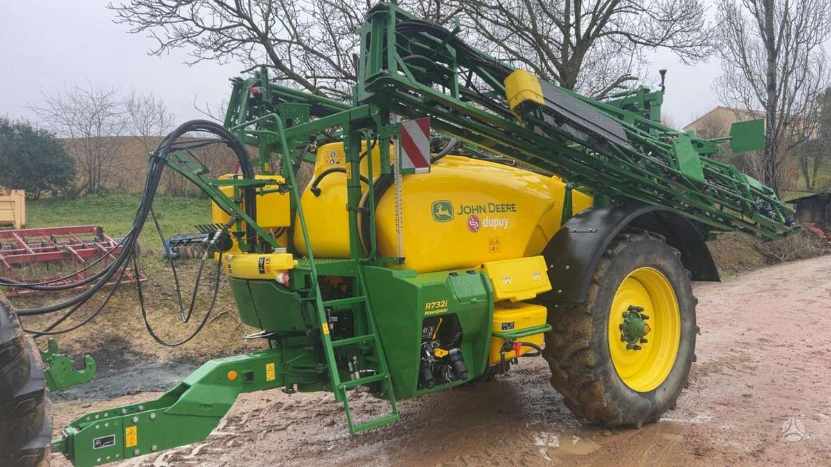 John Deere 732I, purkštuvai