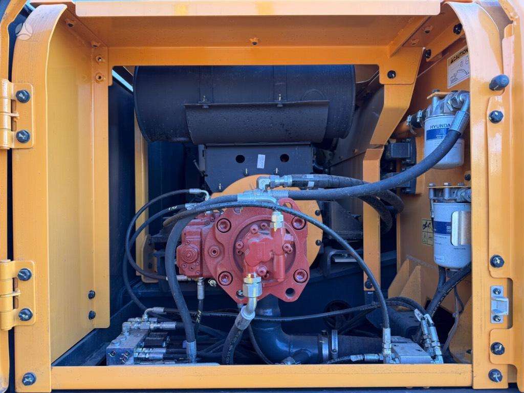 Hyundai R210, экскаваторы