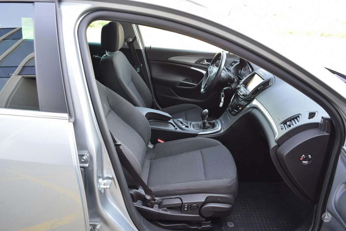 Opel Insignia, 2.0 l., wagon