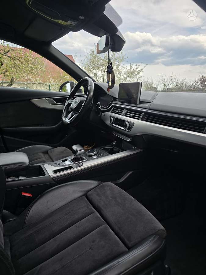 Audi A4, 2.0 l., Универсал