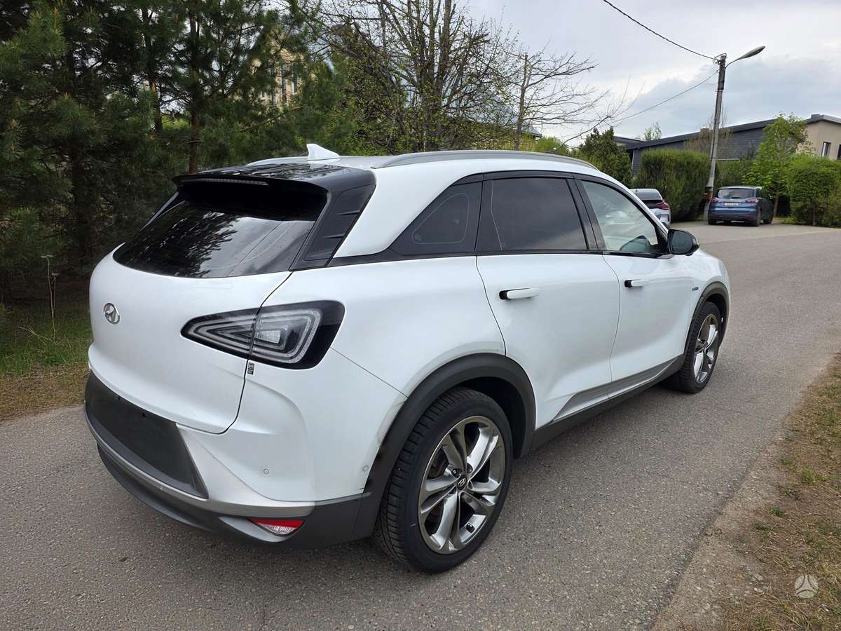 Hyundai Nexo, hatchback