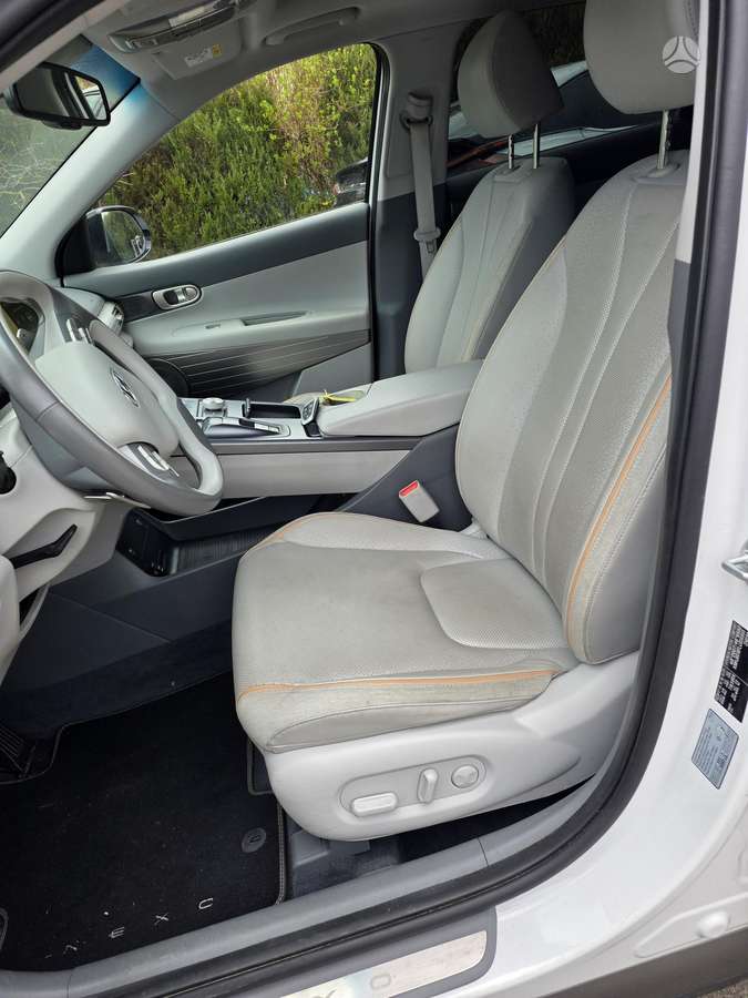 Hyundai Nexo, hatchback