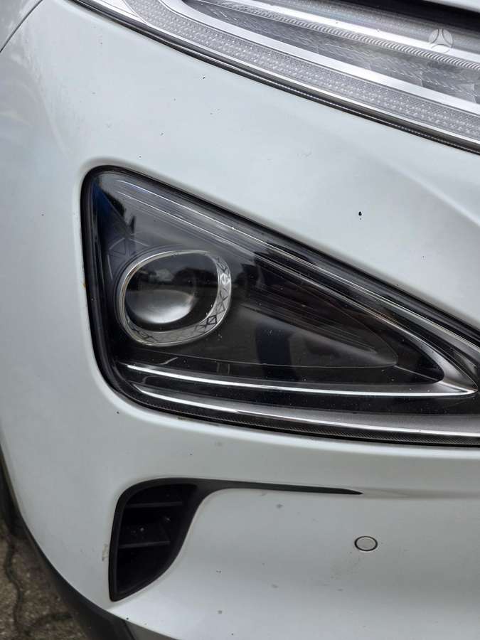 Hyundai Nexo, hatchback