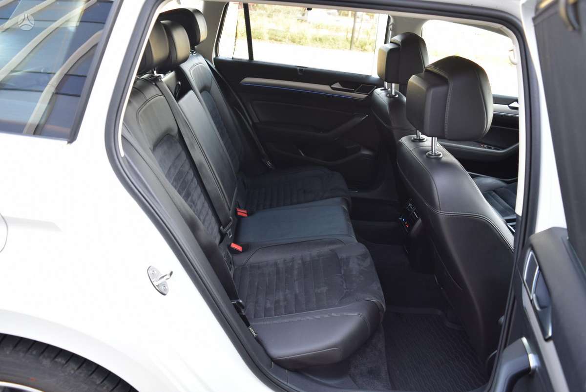 Volkswagen Passat - 9