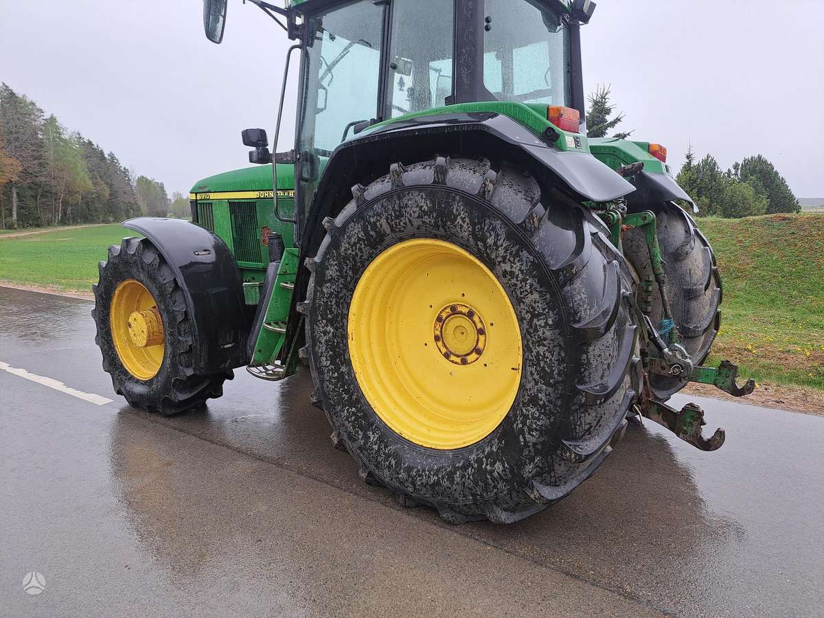 John Deere 6910, тракторы