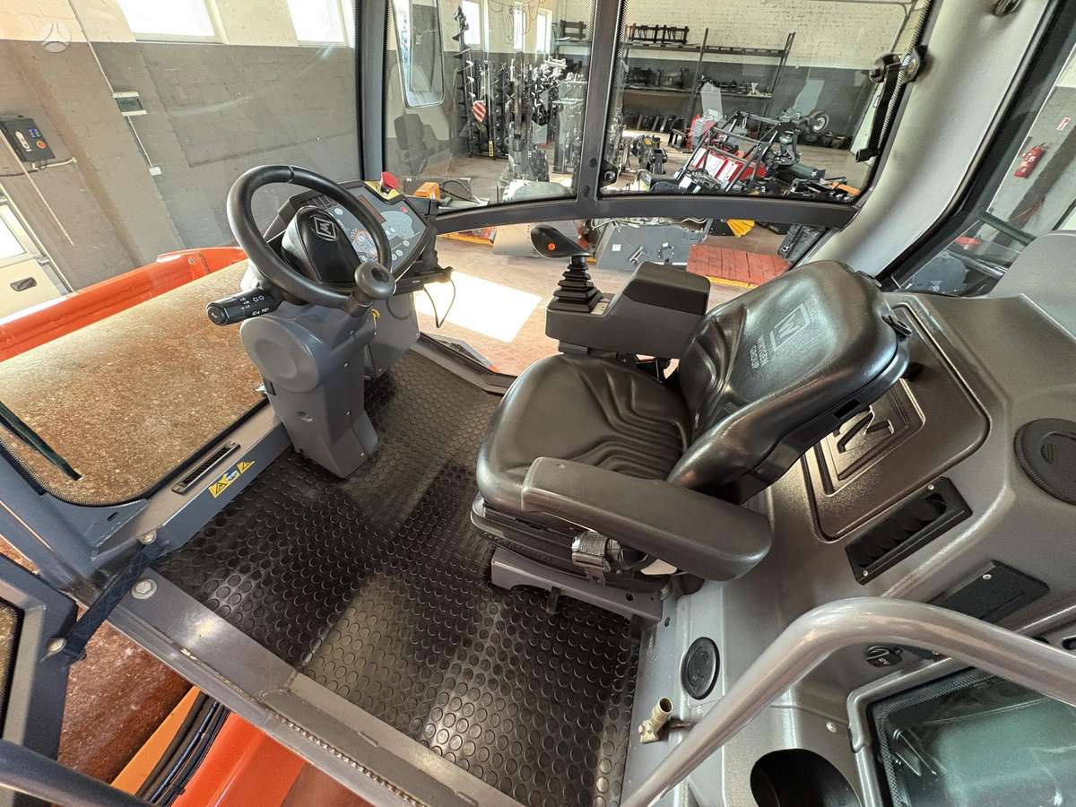 Hamm H 13i, vibro technika