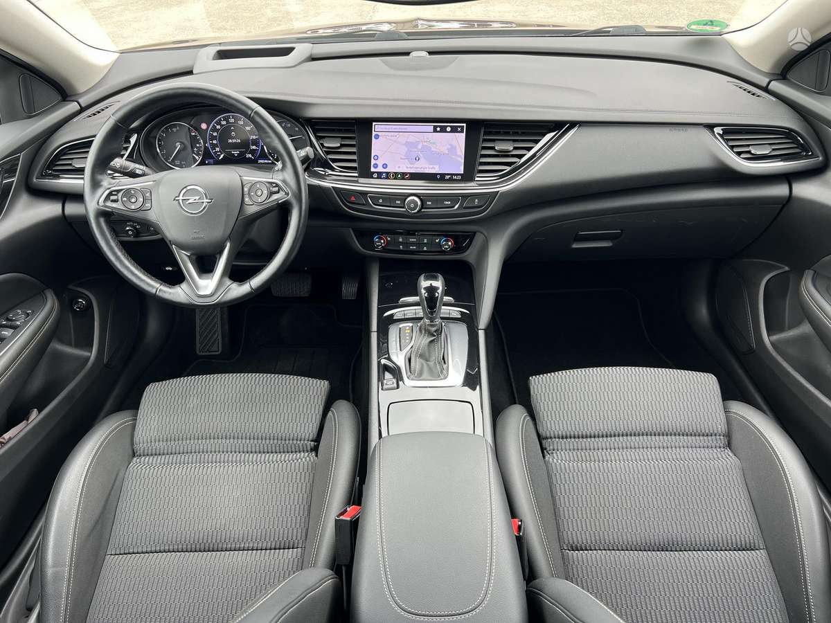 Opel Insignia, 2.0 l., Универсал