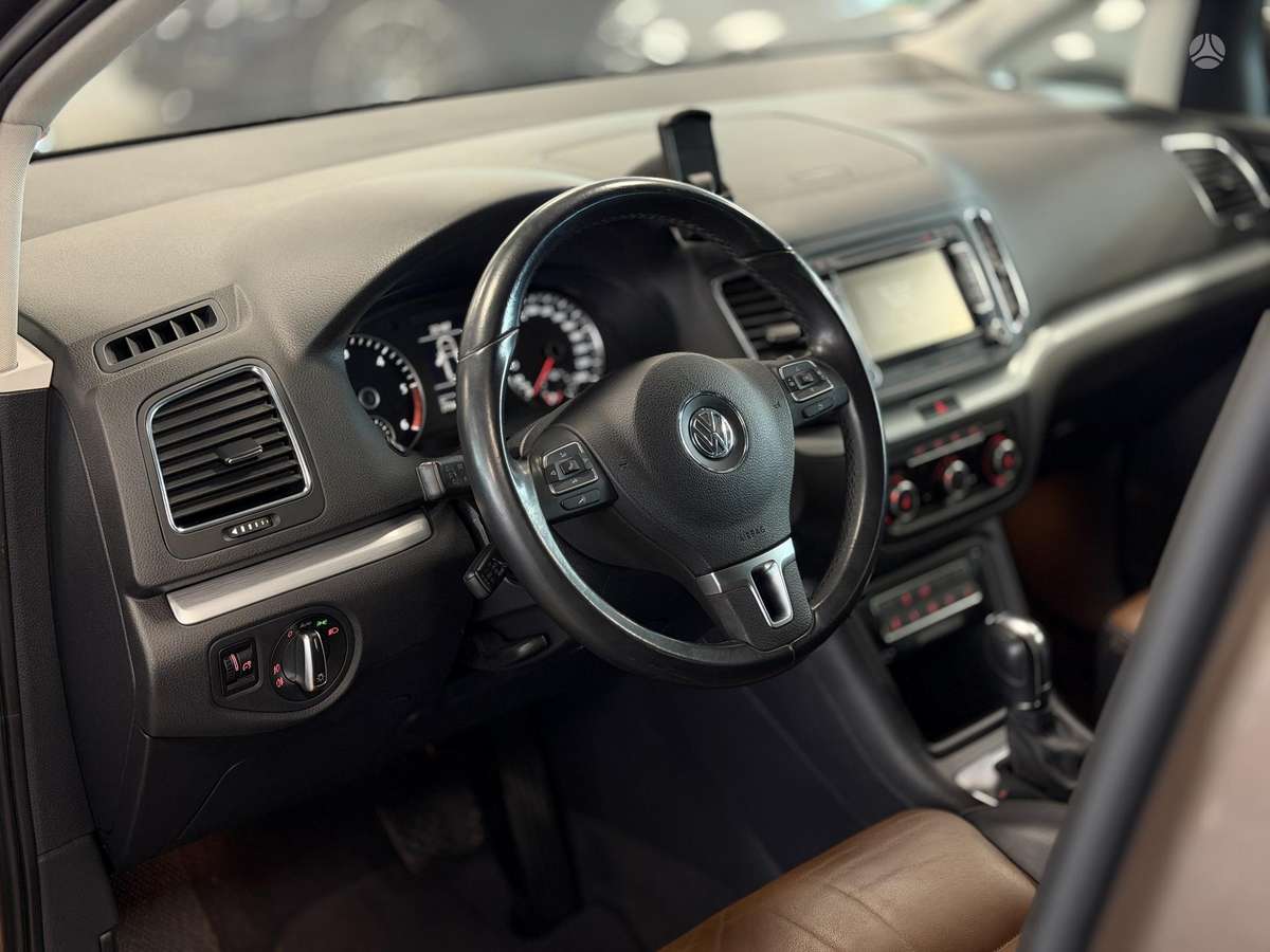Volkswagen Sharan - 5