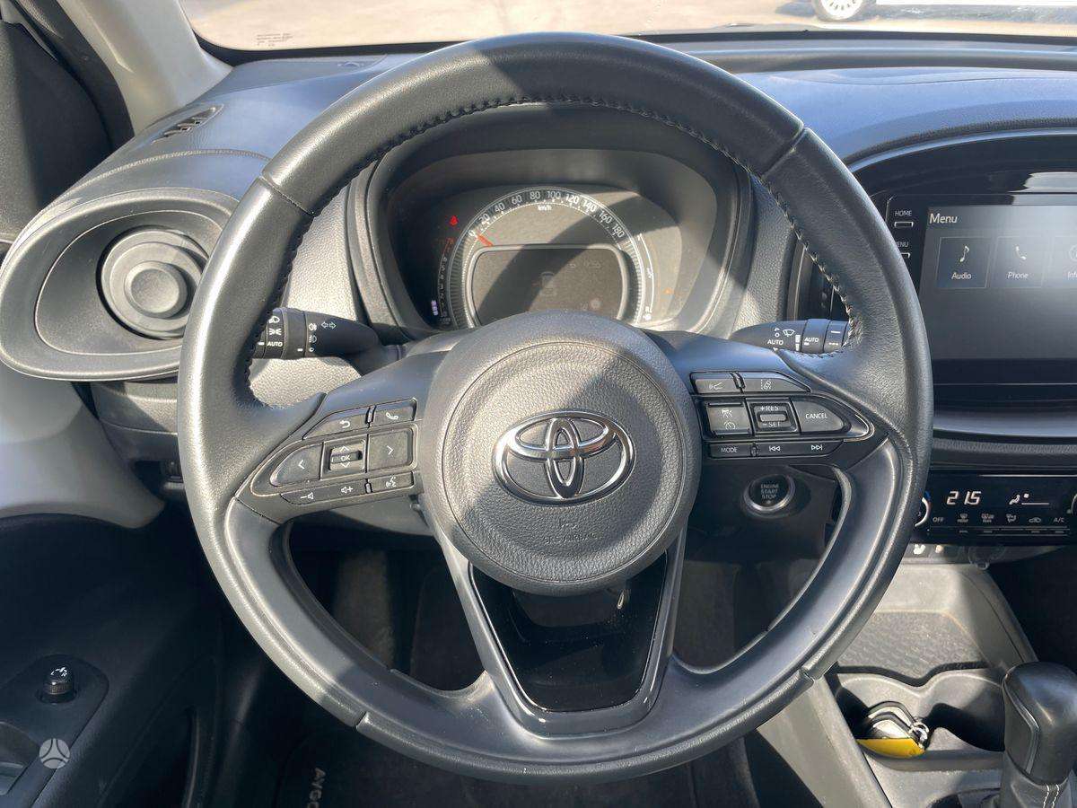 Toyota Aygo X - 11