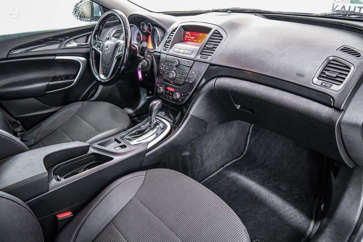 Opel Insignia, 2.0 l., Универсал