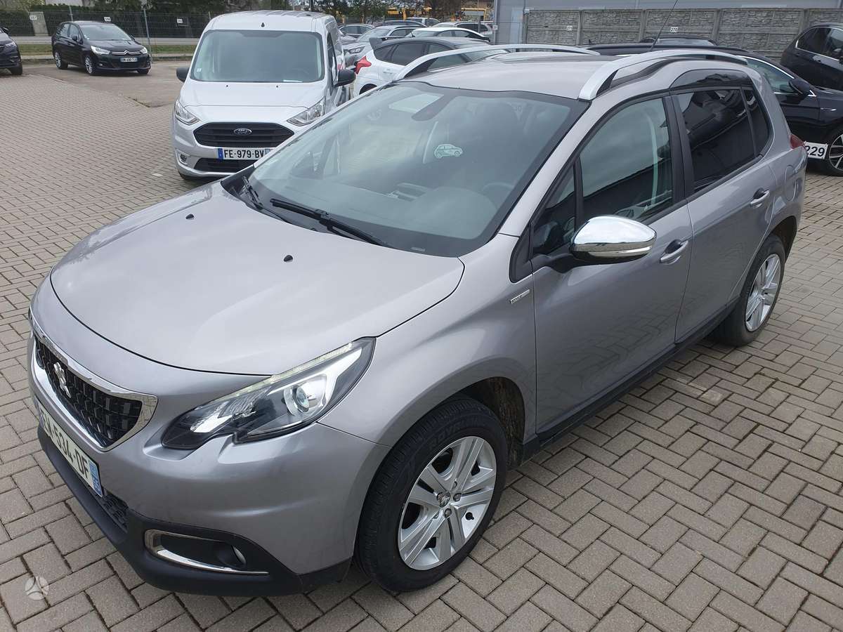 Peugeot 2008 - 9