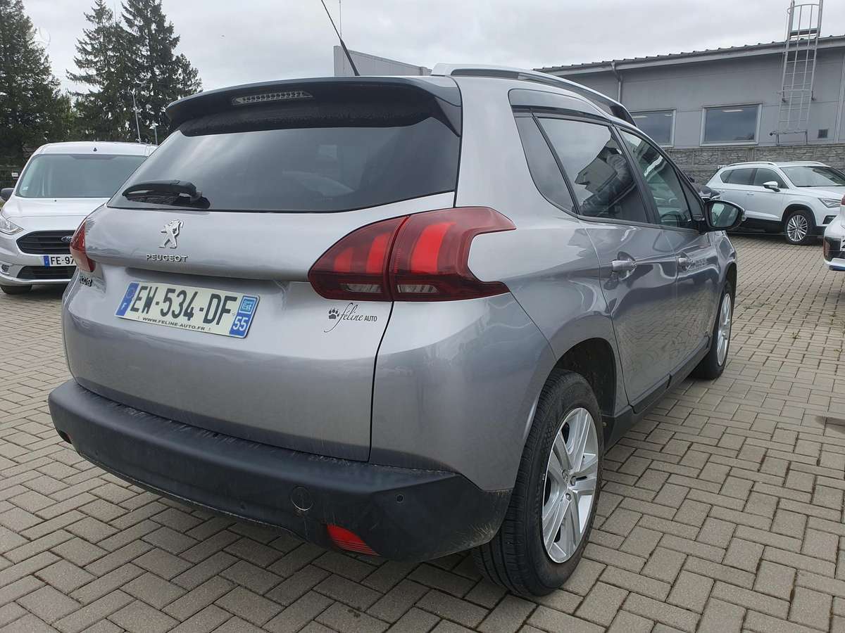 Peugeot 2008 - 6